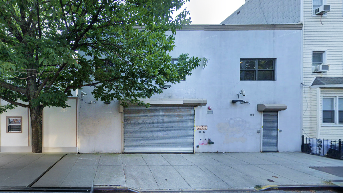 495-497 Graham Ave, Brooklyn, NY for lease Building Photo- Image 1 of 9