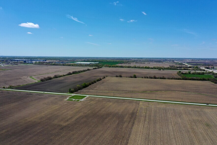 Sec 4 Twp 31 R 12E, Bourbonnais, IL à vendre - Aérien - Image 2 de 13