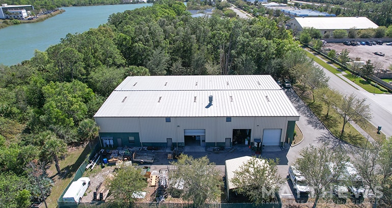 3573 Plover Ave, Naples, FL à vendre - Photo du bâtiment - Image 2 de 4