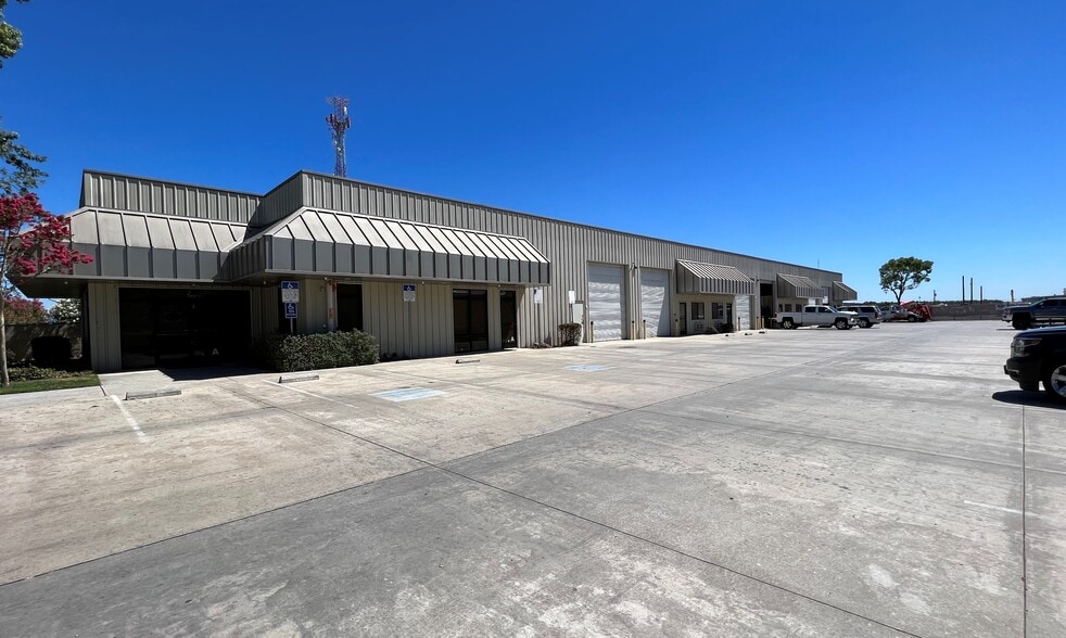 17860 Ideal Parkway, Manteca, CA for sale - Building Photo - Image 3 of 11