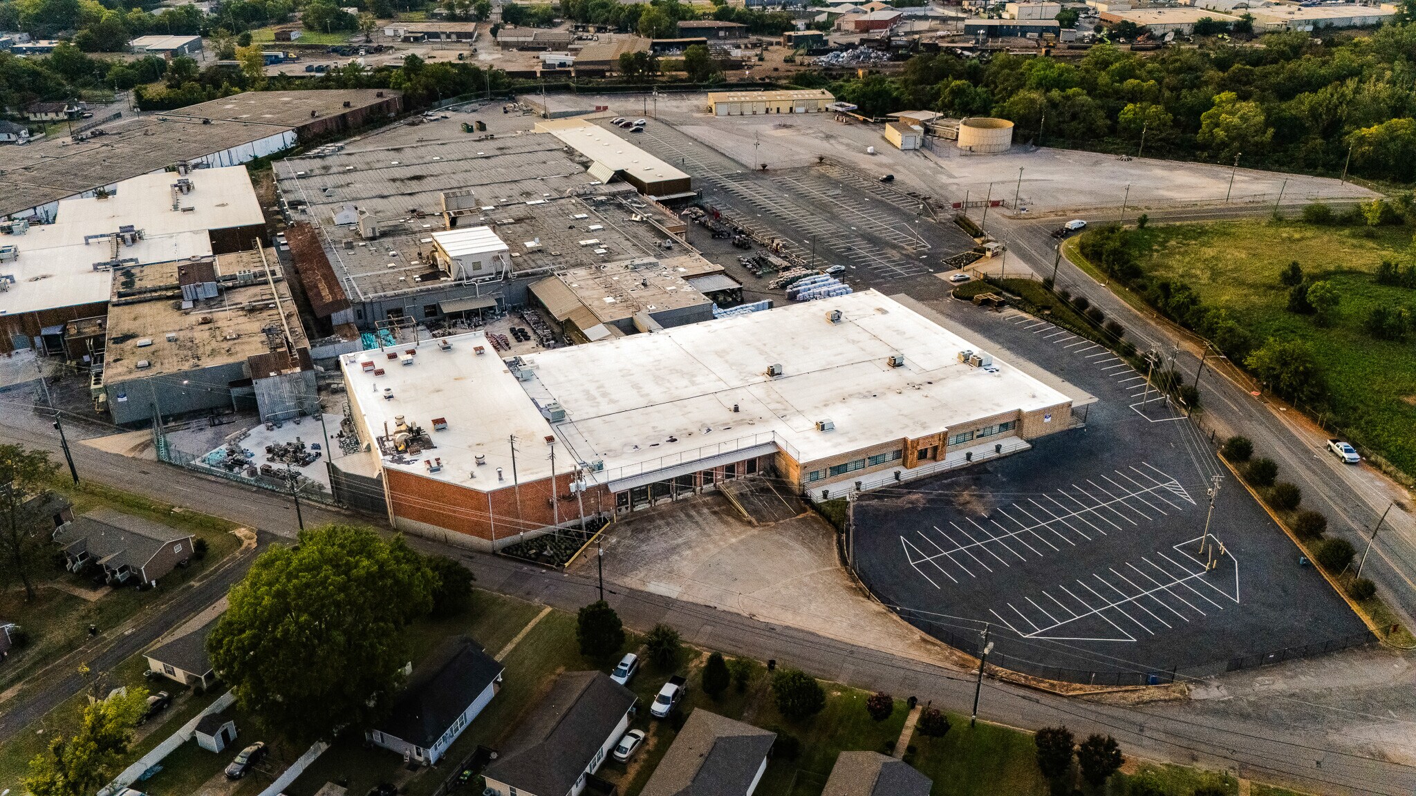 492 Theta Ave S, Birmingham, AL à louer Photo du bâtiment- Image 1 de 7