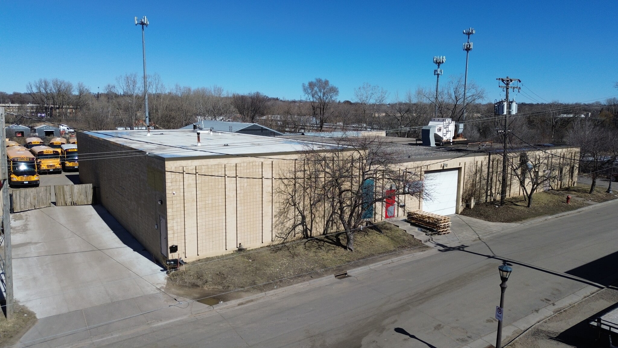 45 Ivy Ave W, Saint Paul, MN for lease Primary Photo- Image 1 of 7