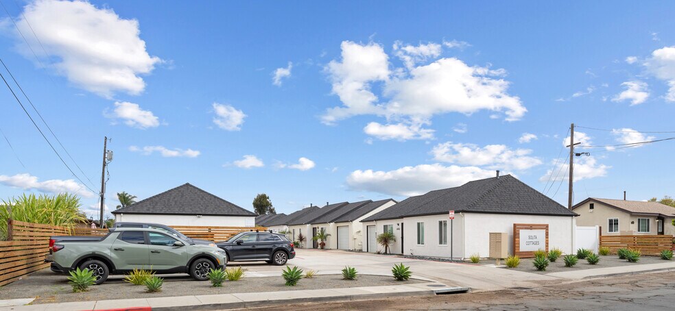 6752-6770 Solita Ave, San Diego, CA à vendre - Photo du bâtiment - Image 2 de 17