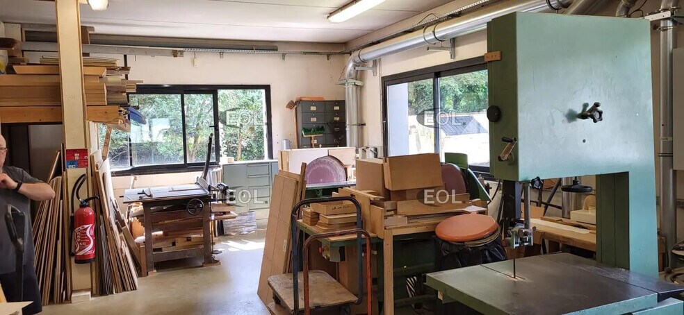 Flex in Lognes for lease - Building Photo - Image 3 of 9