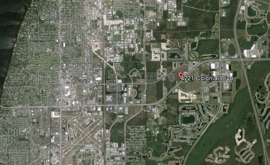 4221 Colonial Blvd, Fort Myers, FL à vendre - Aérien - Image 2 de 4