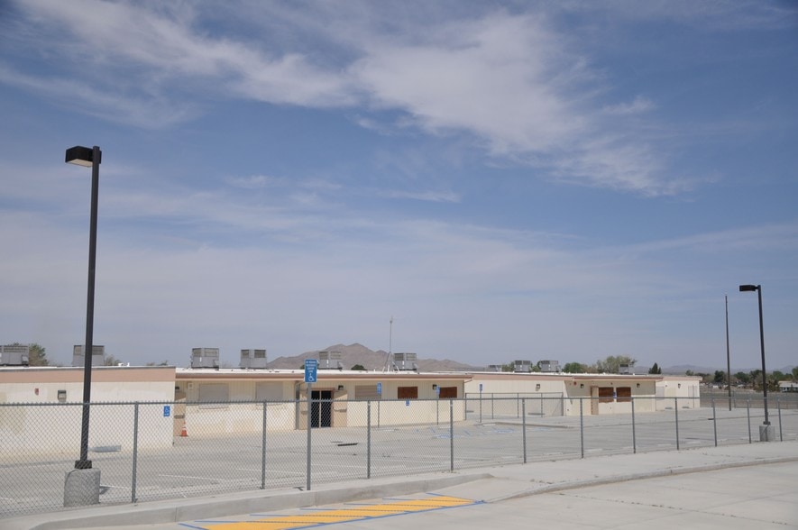 40559 150th St E, Lancaster, CA for lease - Building Photo - Image 3 of 14