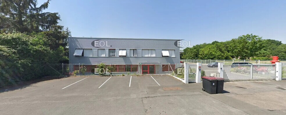 Industrial in VERNEUIL-L'ETANG for sale - Building Photo - Image 3 of 11