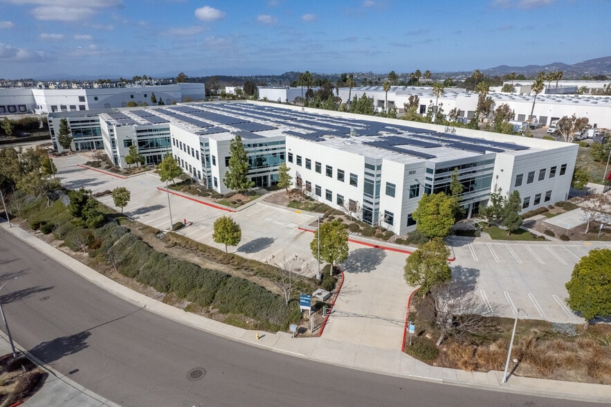 2633 Progress St, Vista, CA for lease - Building Photo - Image 1 of 12
