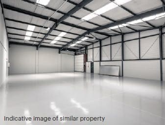 348 Edinburgh Ave, Slough for lease - Interior Photo - Image 2 of 3