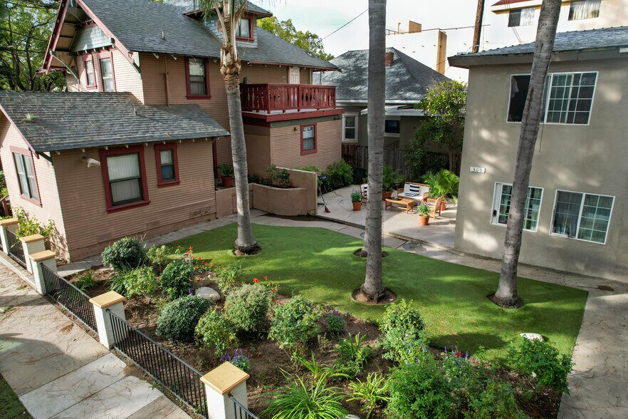 223 Orange Ave, Santa Ana, CA à vendre - Photo du bâtiment - Image 3 de 9