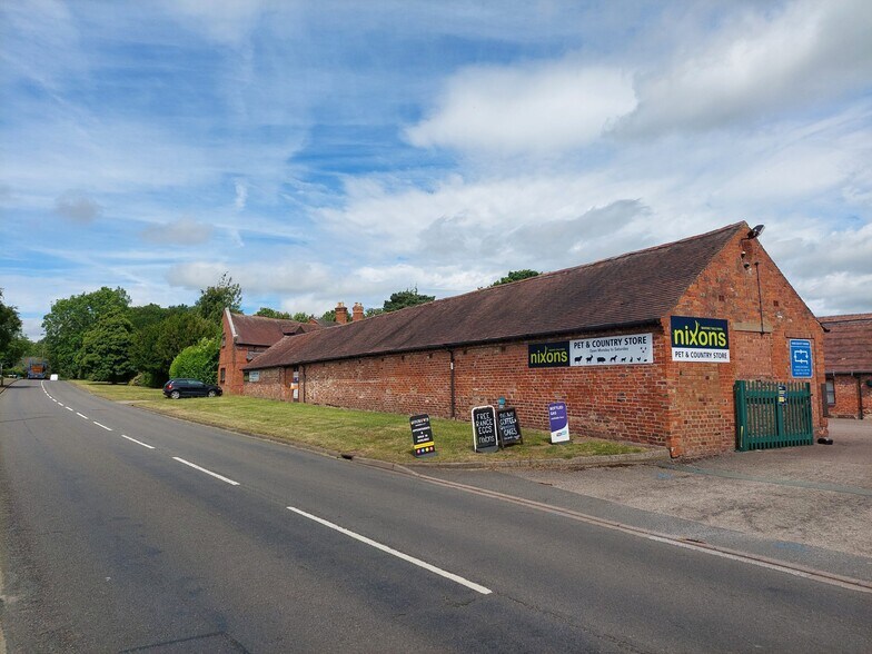 Harlescott Ln, Shrewsbury à louer - Photo du bâtiment - Image 3 de 3