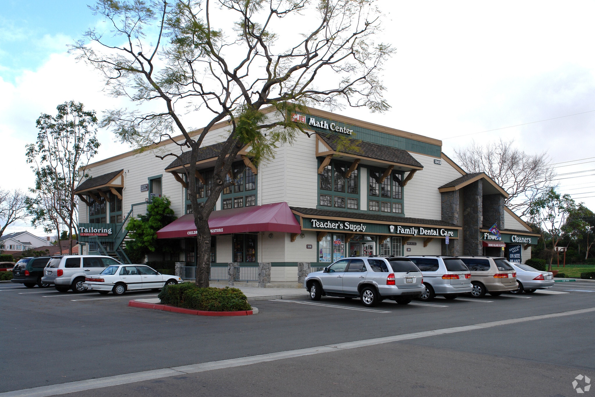 15435 Jeffrey Rd, Irvine, CA for lease Primary Photo- Image 1 of 8