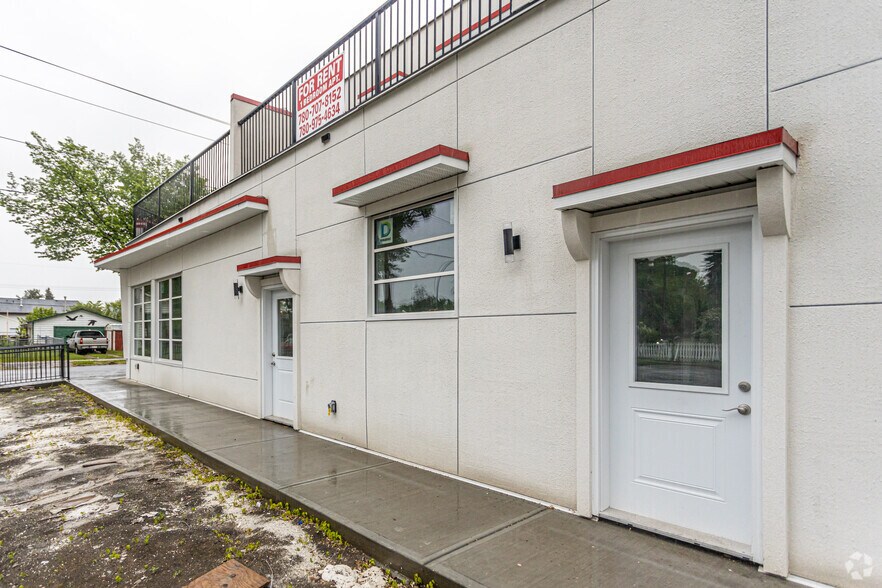 12904 116 St NW, Edmonton, AB à louer - Photo du bâtiment - Image 2 de 22