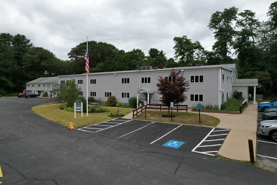 39 Limerick Rd, Arundel, ME for lease - Building Photo - Image 2 of 10