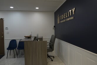 8301 Florence Ave, Downey, CA à louer Photo intérieure- Image 1 de 7