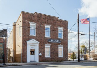 Plus de détails pour 146 Railroad Ave, Sayville, NY - Bureau à vendre