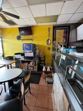 7138 Shoup Ave, Canoga Park, CA for lease Interior Photo- Image 2 of 21