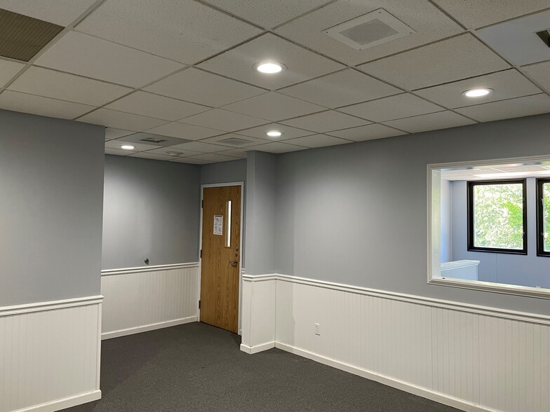 80 Mill River St, Stamford, CT à louer - Photo intérieure - Image 2 de 5