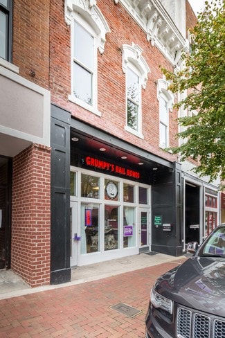 Plus de détails pour 126 Franklin St, Clarksville, TN - Commerce de détail à vendre