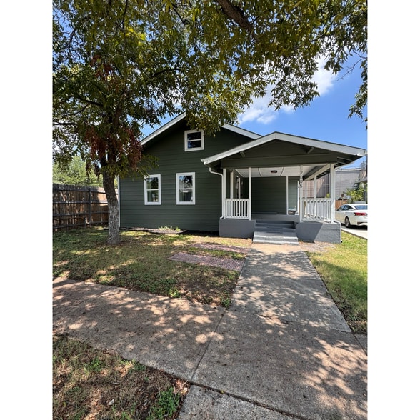 2005 May St, Fort Worth, TX for lease - Primary Photo - Image 1 of 6