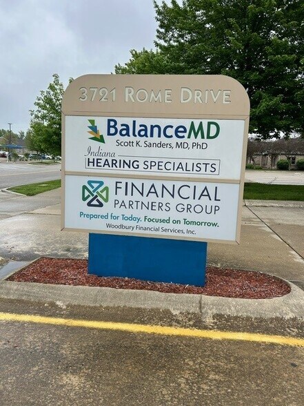 3721 Rome Dr, Lafayette, IN à louer - Photo du bâtiment - Image 2 de 2