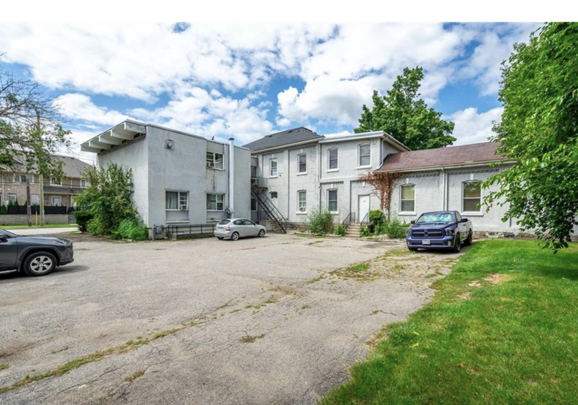 55 Willow St, Paris, ON à vendre - Photo du bâtiment - Image 3 de 12