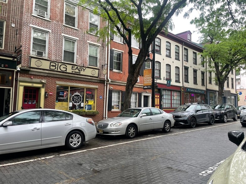 111 S Warren St, Trenton, NJ for sale - Building Photo - Image 3 of 18