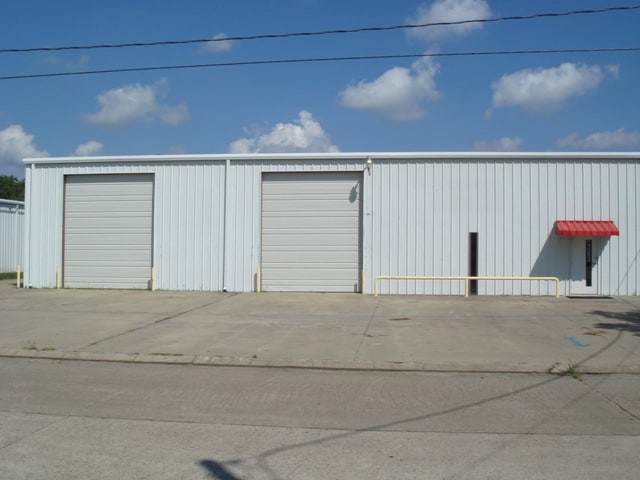 Plus de détails pour 2145 Stillwater, Beaumont, TX - Industriel à louer