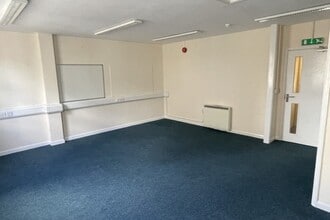 2 Alverton St, Penzance à louer Photo intérieure- Image 1 de 4