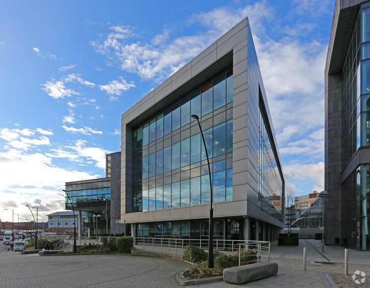 Concourse Way, Sheffield à louer - Photo du bâtiment - Image 1 de 5