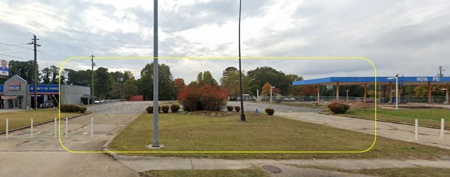 3414 S Cobb Dr, Smyrna, GA à vendre - Photo du bâtiment - Image 3 de 5