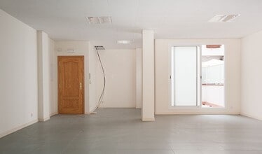 Carrer De Móra d'Ebre, 65, Barcelone, Barcelona à louer Photo intérieure- Image 2 de 7