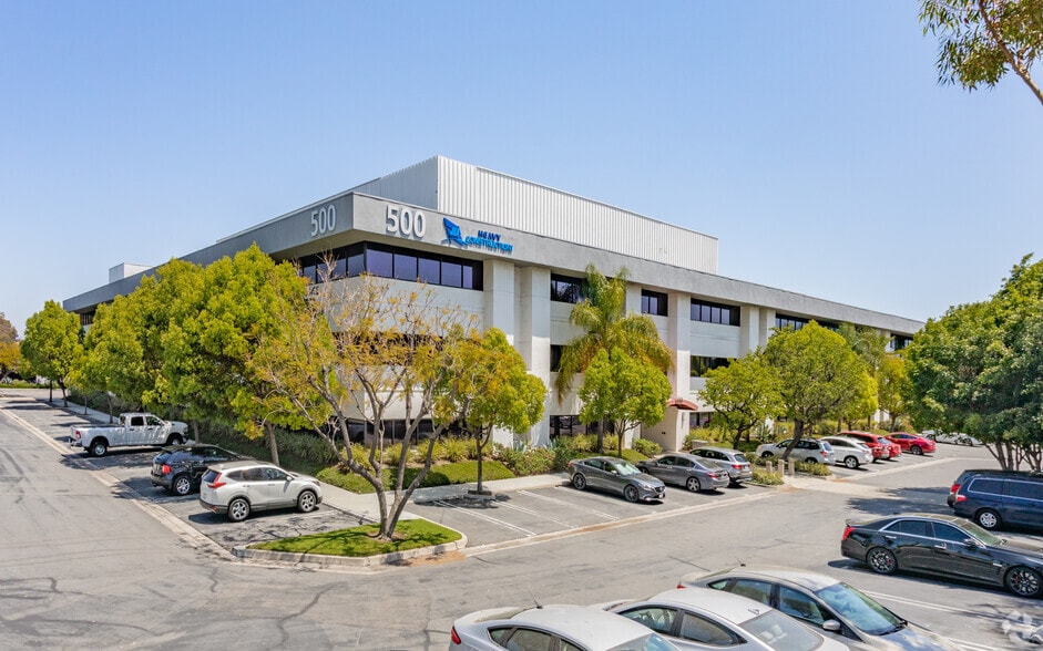 500 S Kraemer Blvd, Brea, CA for lease - Primary Photo - Image 1 of 13