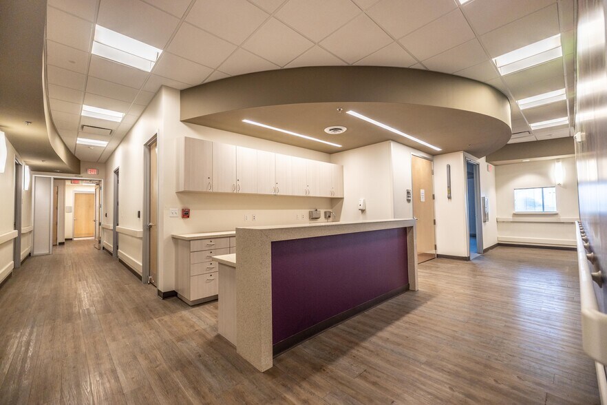 706 N McQueen Rd, Gilbert, AZ à louer - Photo du bâtiment - Image 3 de 22