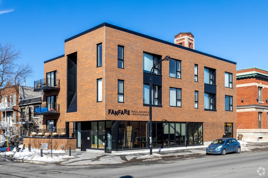 751 Rue Jarry E, Montréal, QC for sale - Primary Photo - Image 1 of 16