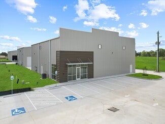 More details for 2050 Commerce Dr, Rosenberg, TX - Industrial for Sale