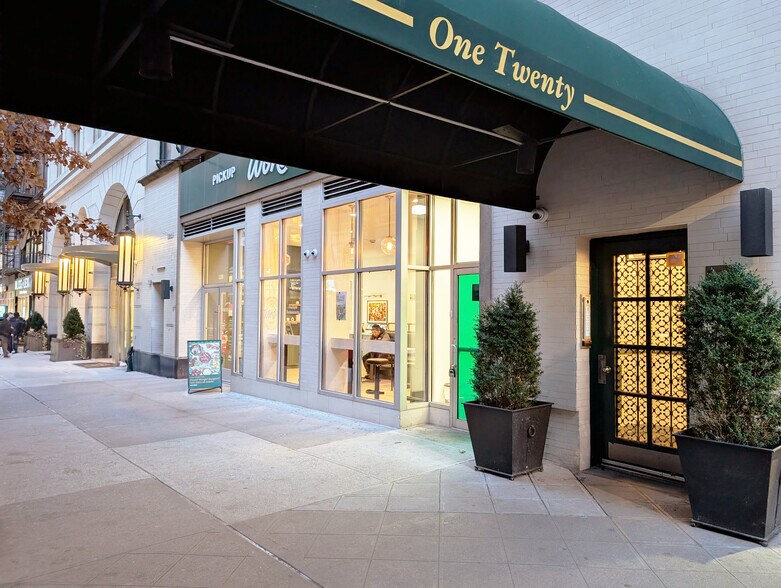 120 E 86th St, New York, NY à vendre - Photo du bâtiment - Image 1 de 26