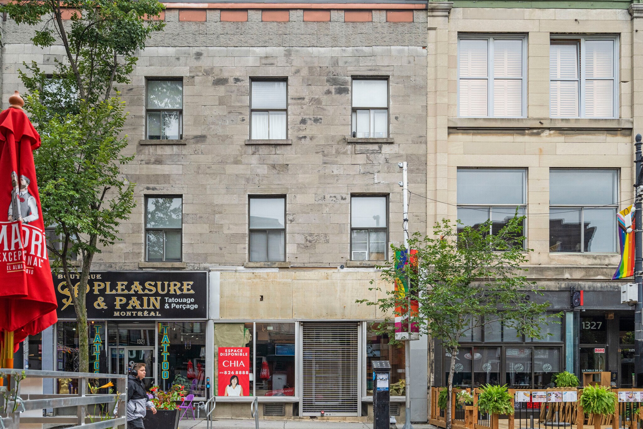 1317-1327 Rue Sainte-Catherine E, Montréal, QC à vendre Photo du bâtiment- Image 1 de 1