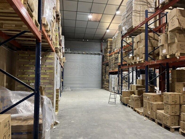Flex in Argenteuil for sale - Building Photo - Image 3 of 11