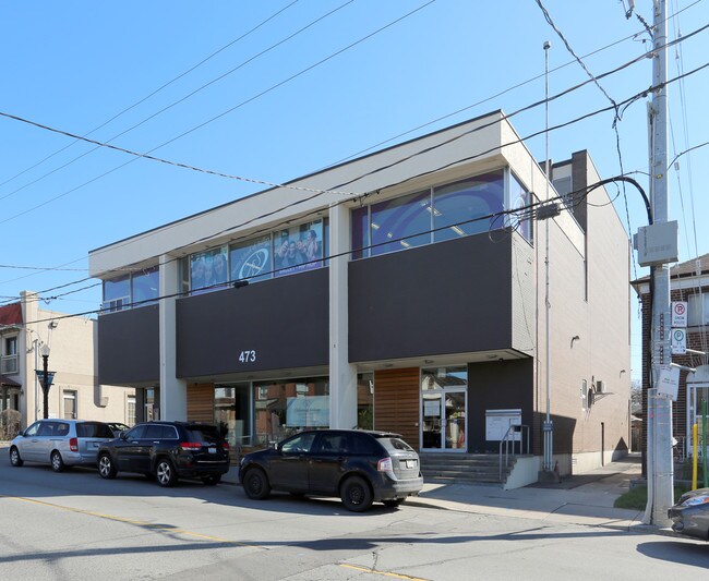 Plus de détails pour 473 Oakwood Ave, Toronto, ON - Commerce de détail à louer