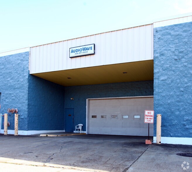 2525 Highway 90, Gautier, MS à louer - Photo du bâtiment - Image 2 de 4