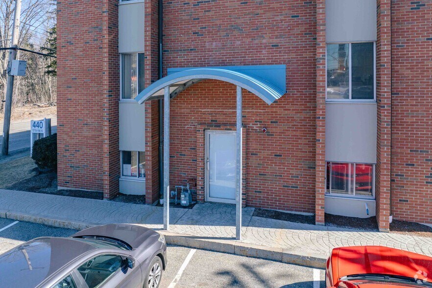 440 Totten Pond Rd, Waltham, MA à louer - Photo du bâtiment - Image 3 de 4