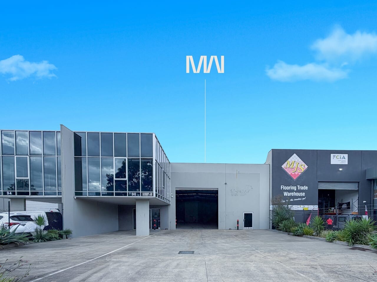 90 Endeavour Way, Sunshine West for lease Primary Photo- Image 1 of 2
