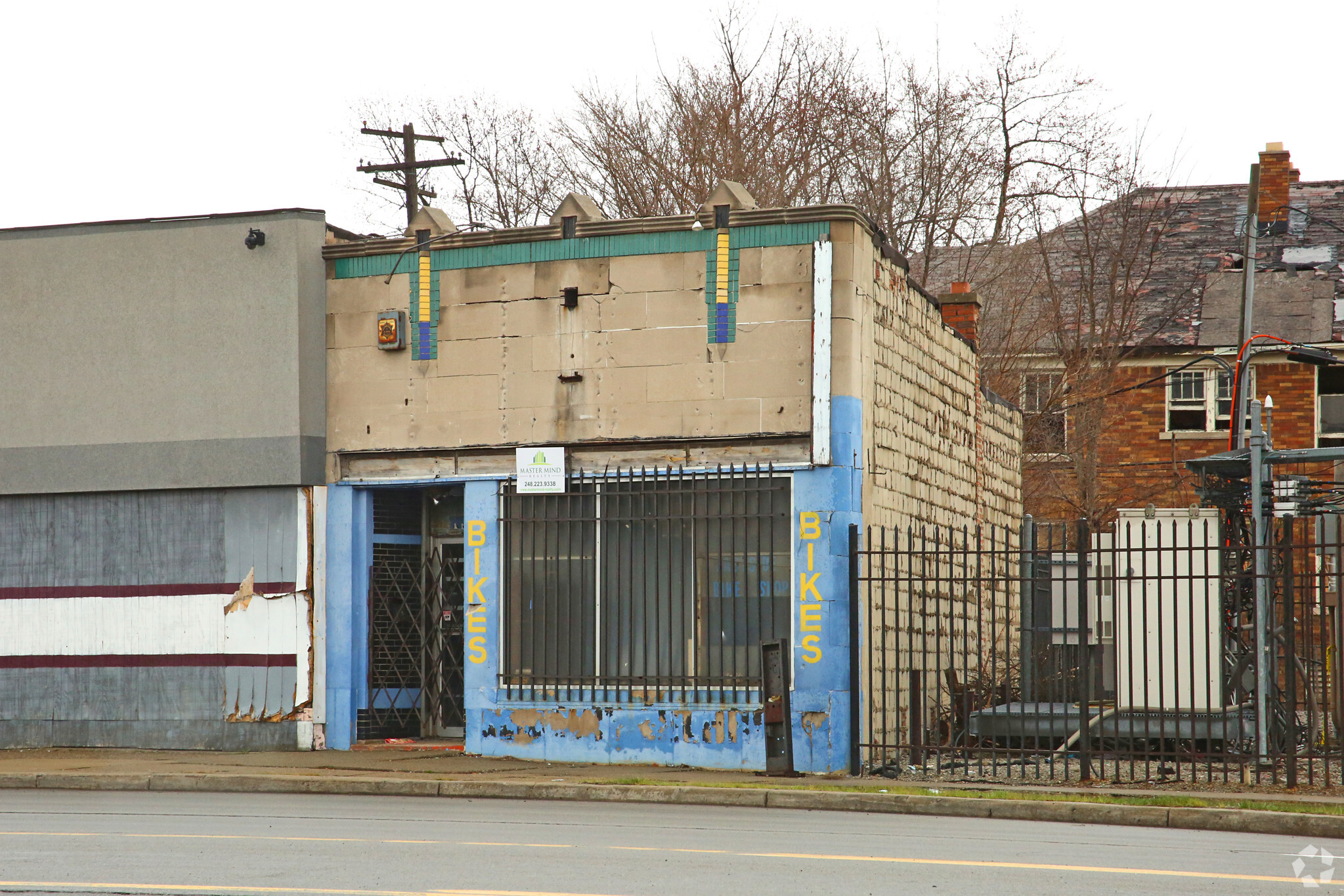 13956 Gratiot Ave, Detroit, MI à vendre Photo principale- Image 1 de 1