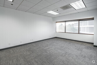 200 E Sandpointe Ave, Santa Ana, CA for lease Interior Photo- Image 2 of 5