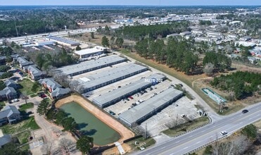 1300 S Frazier St, Conroe, TX for lease Interior Photo- Image 1 of 19