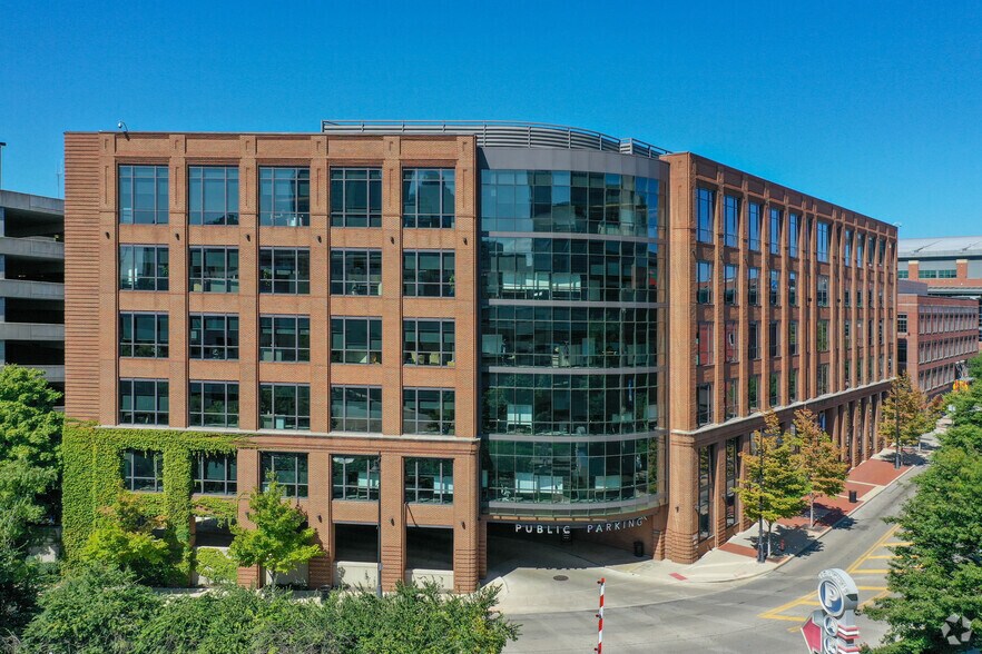 275 Marconi Blvd, Columbus, OH à louer - Photo principale - Image 1 de 2