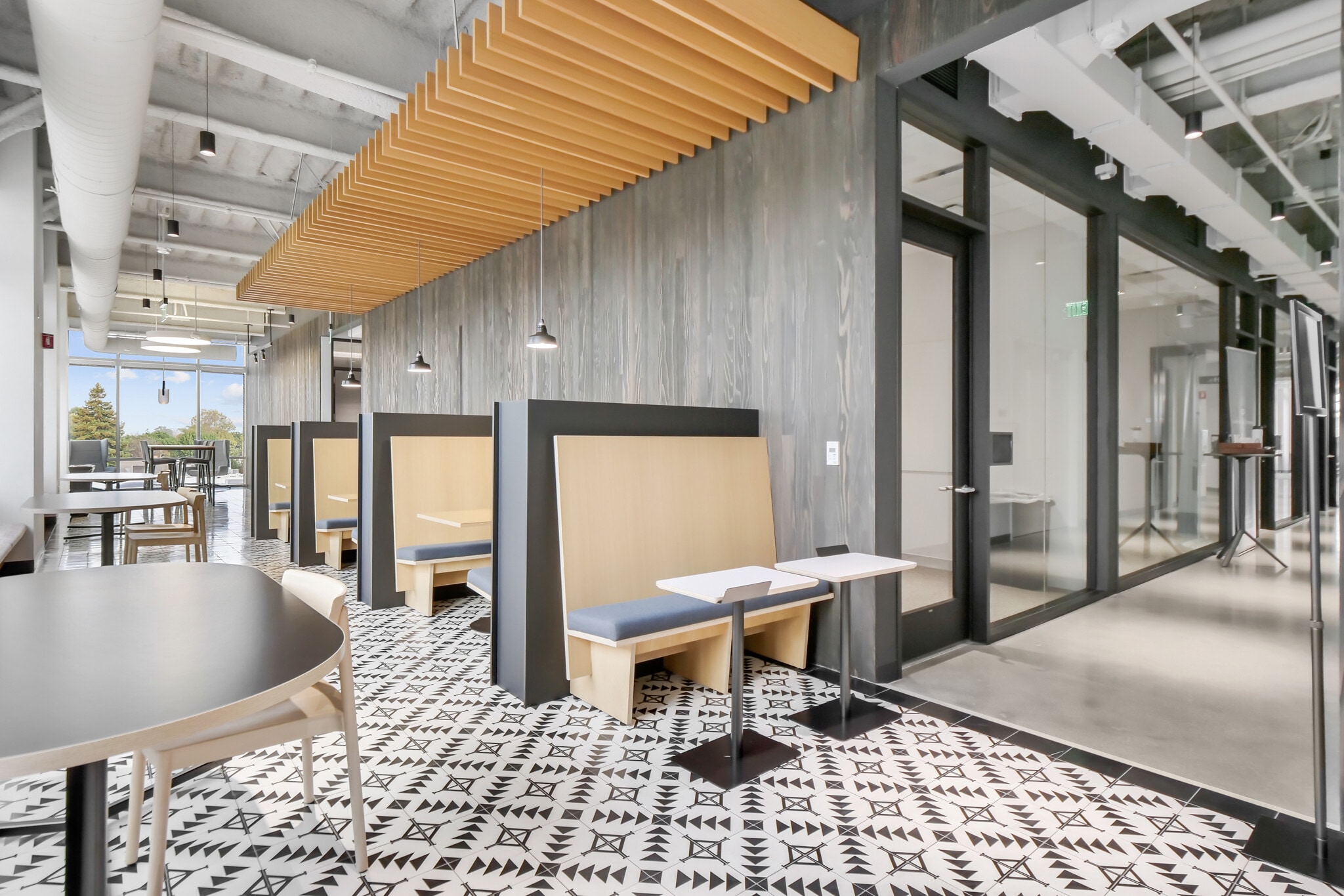 550 Allerton St, Redwood City, CA à louer Photo intérieure- Image 1 de 5