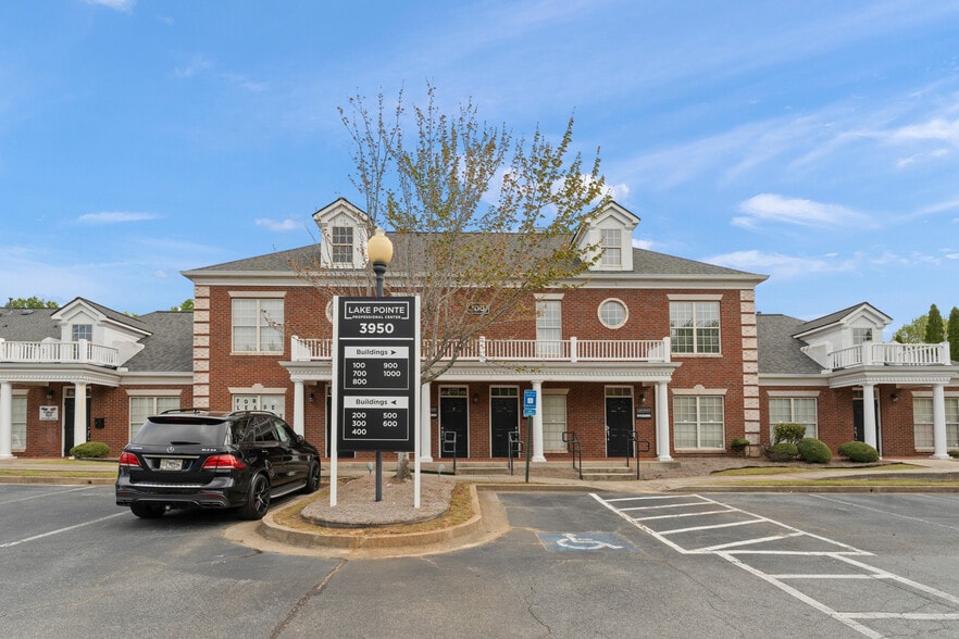 3950 Cobb Pky NW, Acworth, GA for lease - Building Photo - Image 1 of 3