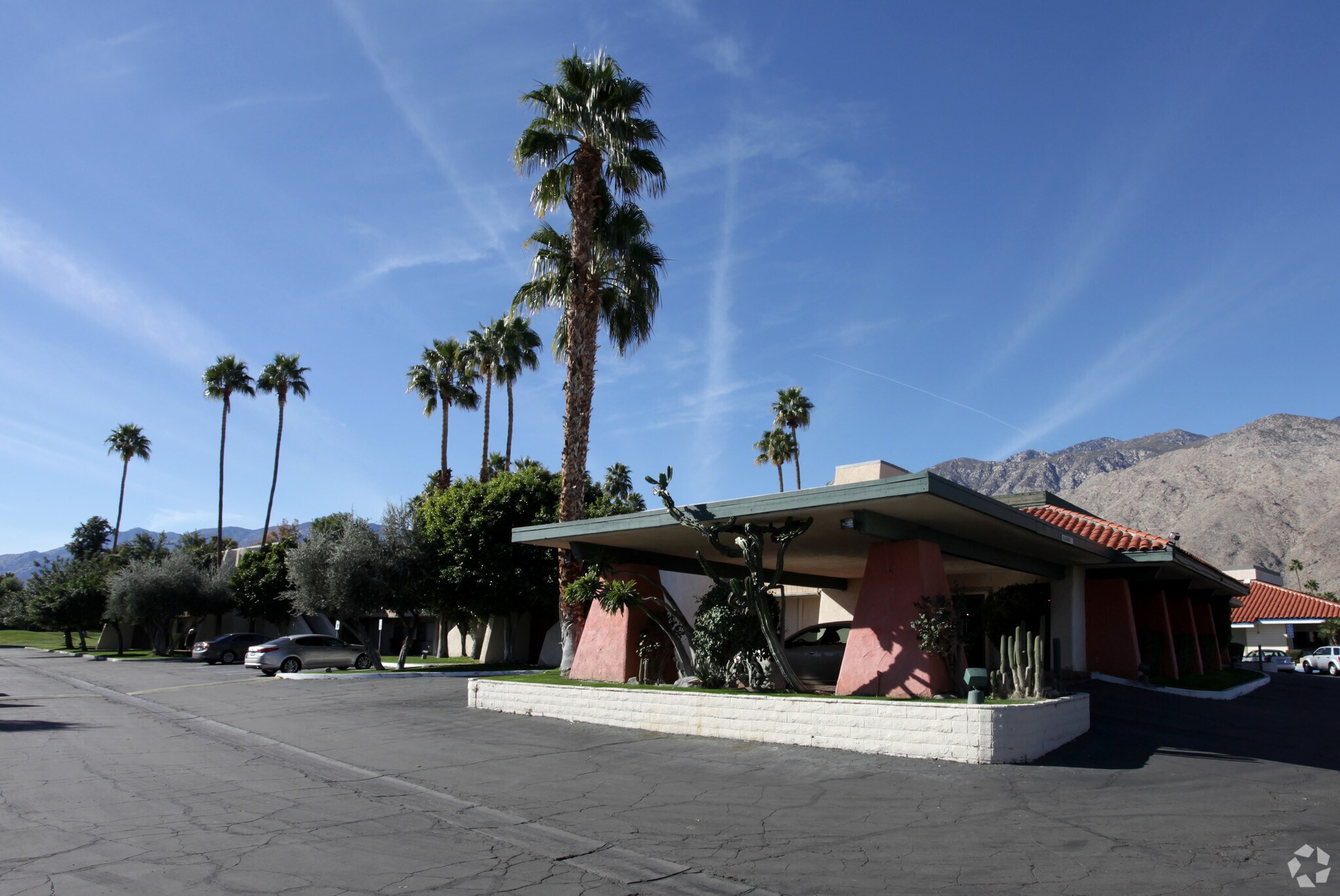 1269 E Palm Canyon Dr, Palm Springs, CA à vendre Photo principale- Image 1 de 10